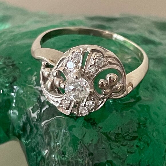 Vintage 14kt White Gold Round Brilliant Cut Diamond Ring Size 8-8.5 - Picture 3 of 10